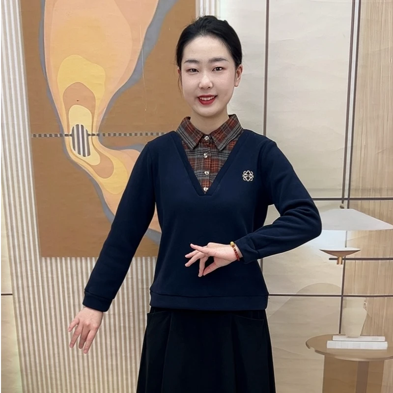 1208冬季新款加绒加厚格子领假两件