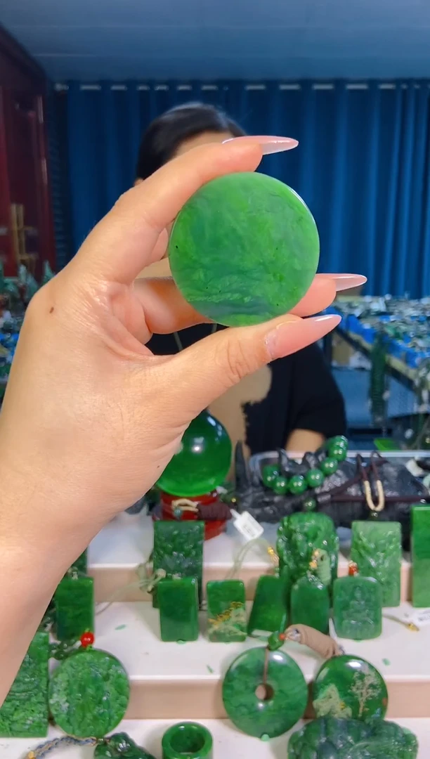 和田玉未镶嵌挂件1