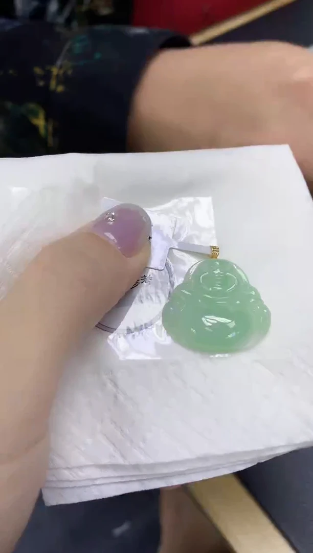 颈饰18K金镶嵌翡翠天然缅甸翡翠A货多样性发一件