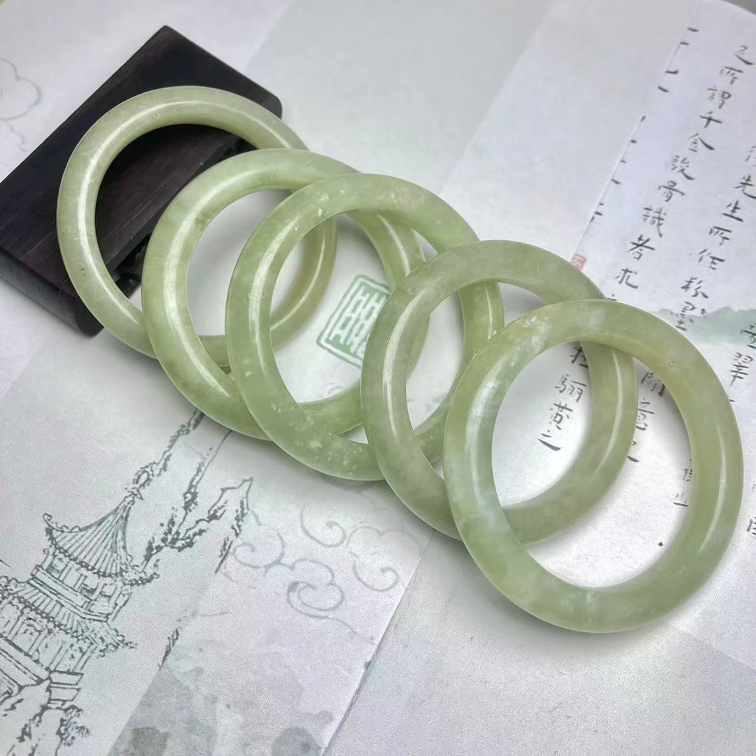 岫玉手镯多样性发货拍一发一