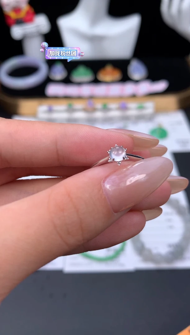 18K金镶嵌摆件翡翠48小时鉴赏期 退货不扣服务费