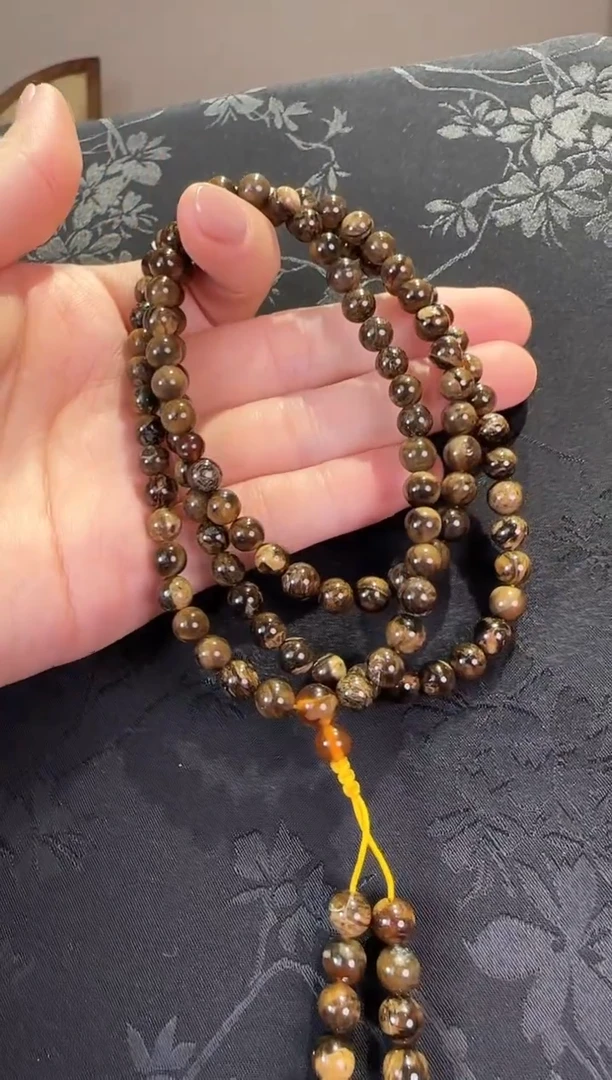 琥珀（根珀）颈饰未镶嵌项链