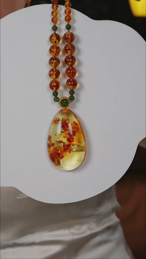 琥珀（花珀）项链未镶嵌花珀水滴