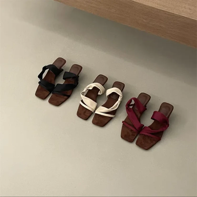 高级感法式凉拖鞋小众仙女鞋子外穿2025年新款夏季气质方头高跟鞋