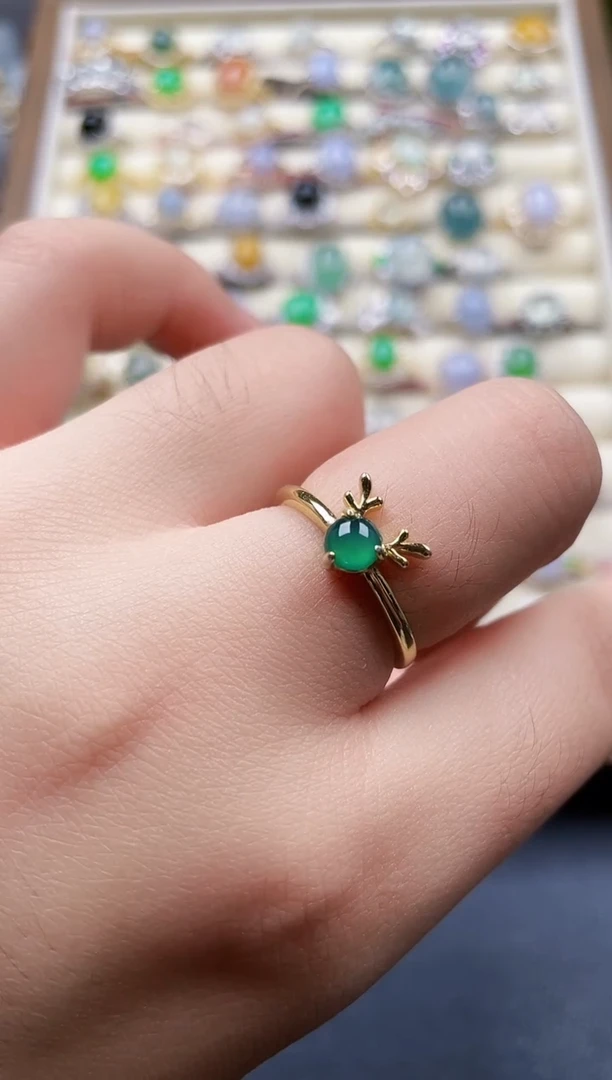 银S925镶嵌戒指翡翠1