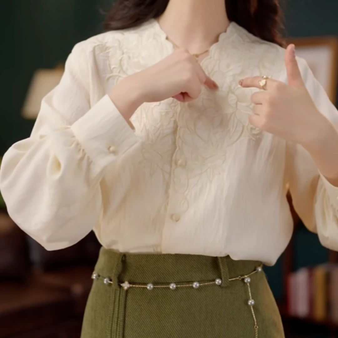 港风复古纯色长袖衬衫宽松百搭上衣女2025春季新款设计感时尚衬衣