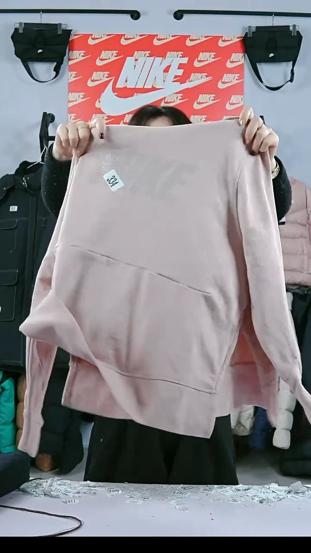 334闪购编码运动衣以直播间过款为准尺码L