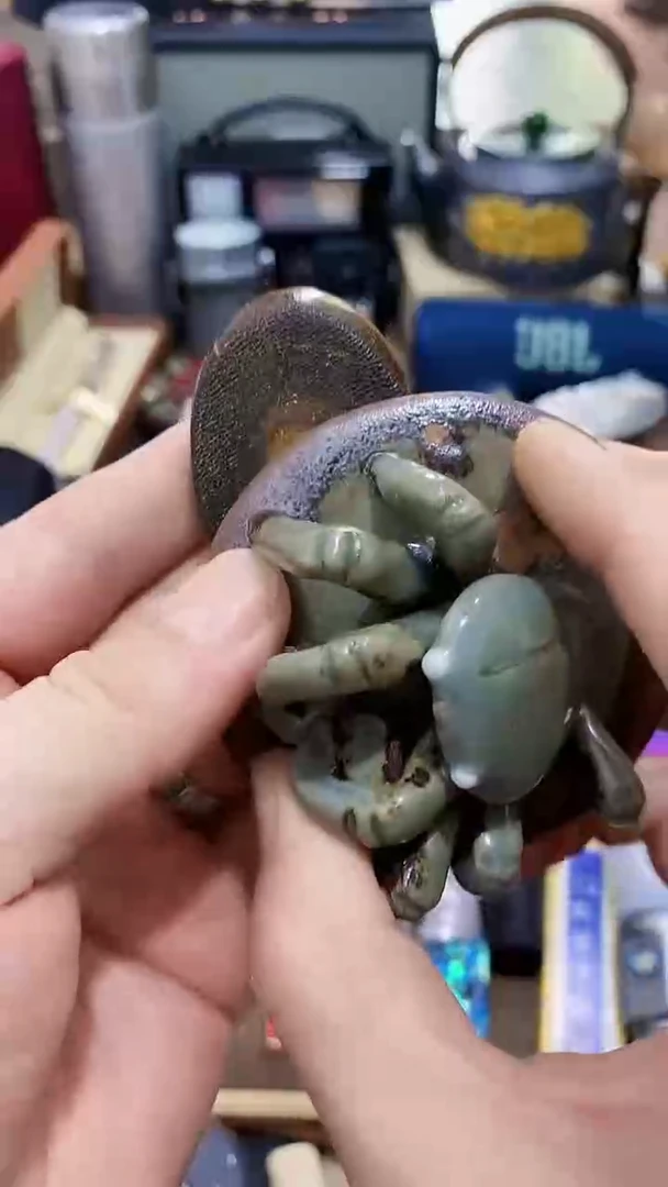 瓷片闪购商品 如图所示