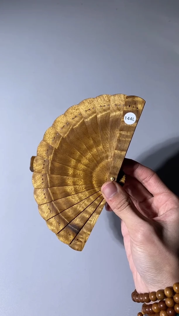 【闪购商品】金丝楠144号10cm金丝楠木小叶桢楠掌中扇