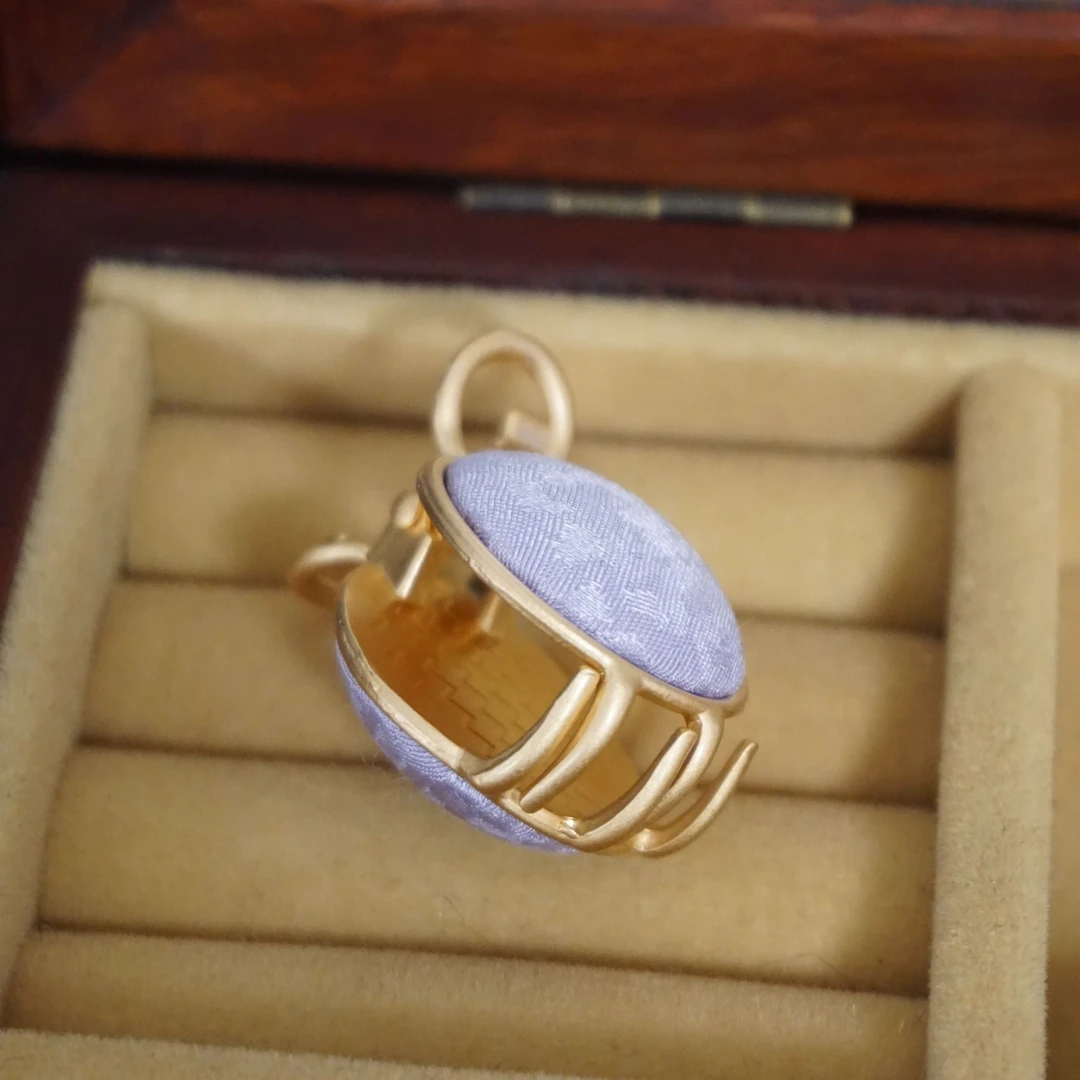 蚕丝正绢吹雪纹幽梦紫手工布艺小抓夹发卡复古新中式国风