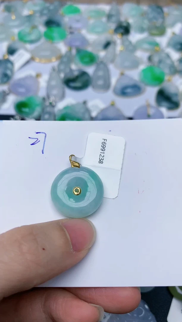 【闪购商品】翡翠颈饰18K金镶嵌天然翡翠A货    27