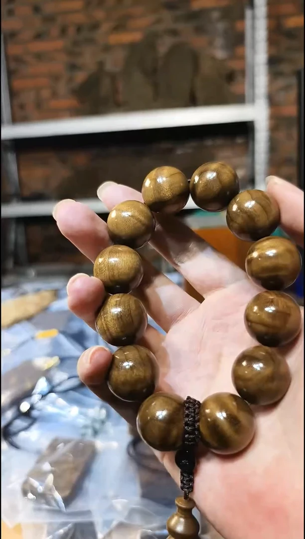 金丝楠2.0阴沉绿龙胆单圈