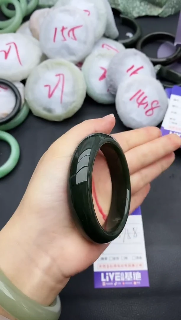 未镶嵌手镯和田玉36+57/58