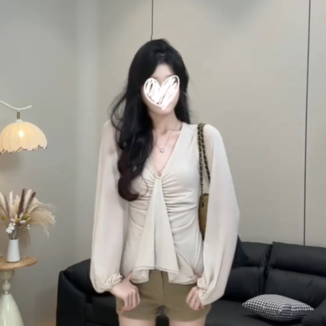 YIDENG法式纯欲风气质V领褶皱长袖T恤秋季设计感飘带修身显瘦上衣