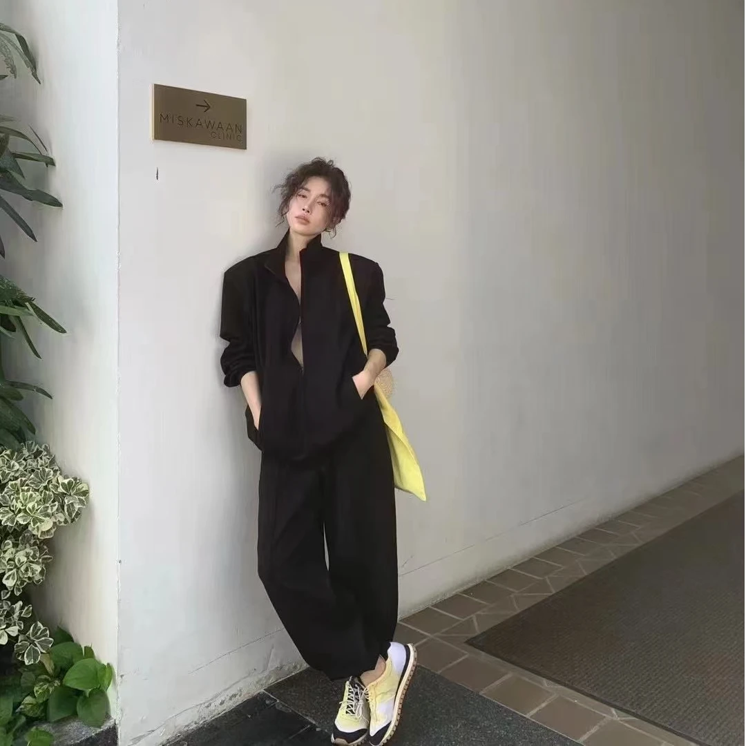 韩版休闲套装设计感拉链黑色外套女早春2025新款高腰阔腿裤两件套