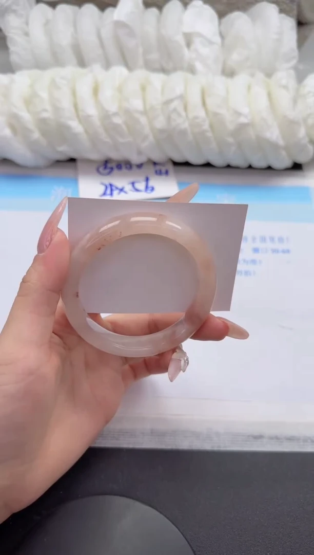 石英质玉手镯未镶嵌292-58