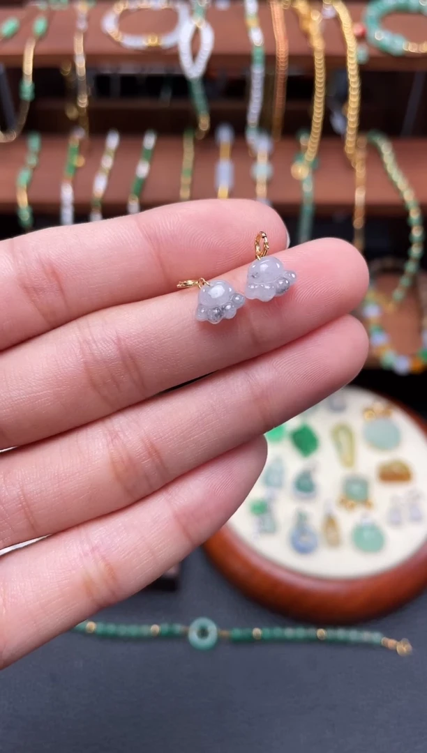 【闪购商品】翡翠吊坠(不含链)18K金镶嵌2个  237