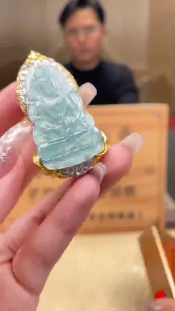 【闪购商品】翡翠颈饰未镶嵌      *100