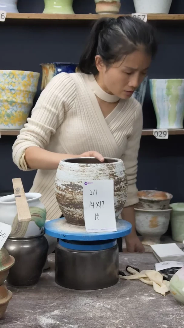 江西景德镇花盆微瑕211