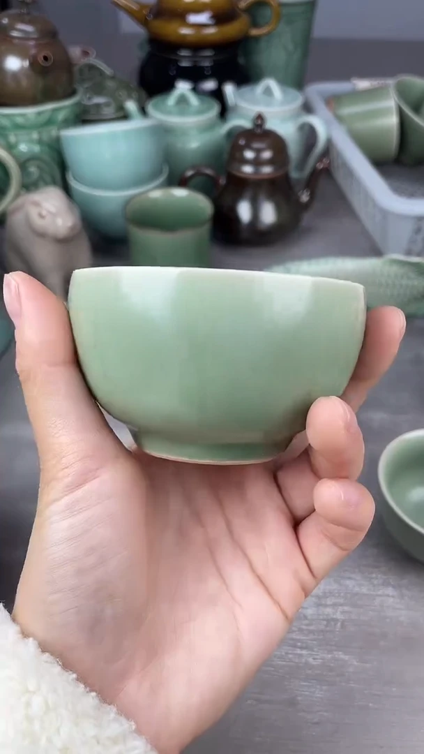 青瓷仓储清仓福利微微暇