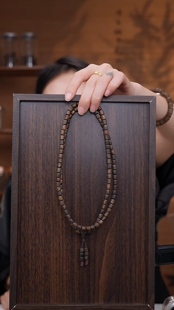 【闪购商品】沉香手串海南张勺子沉水随型19g+多样性发一