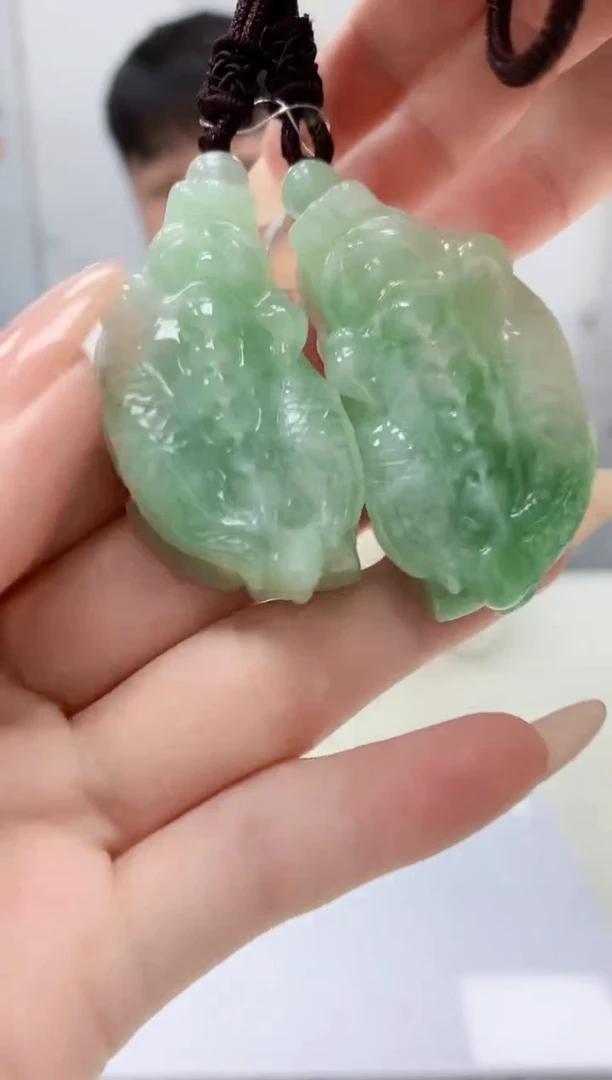 【闪购商品】定制翡翠未镶嵌4925jj-毛货挂件43