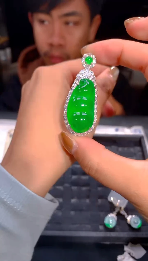 【闪购商品】定制翡翠未镶嵌42多样性发货（发其一）
