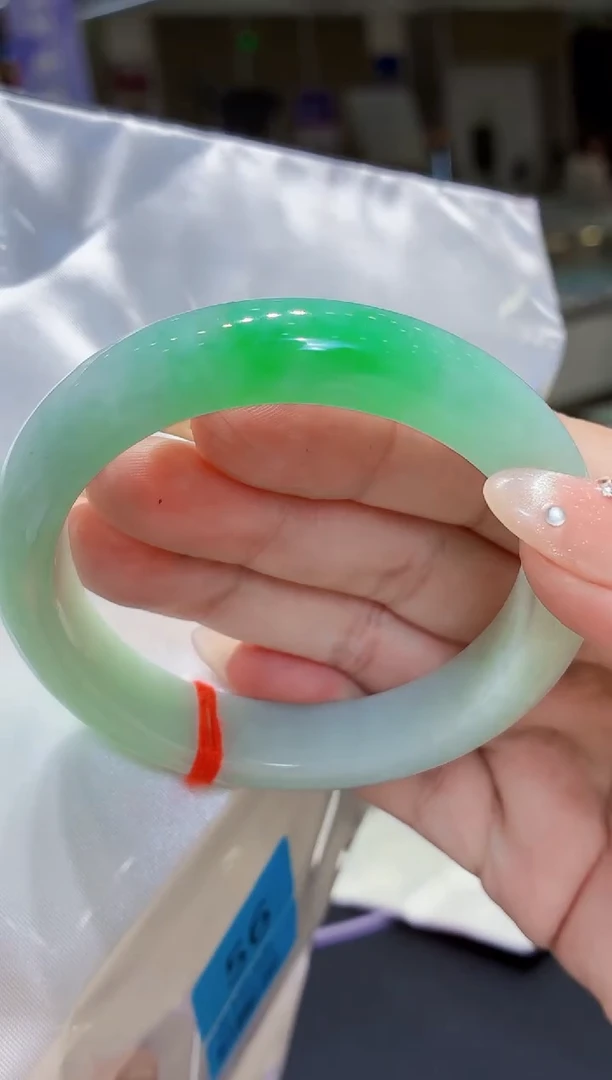 未镶嵌手镯翡翠翡翠手镯56