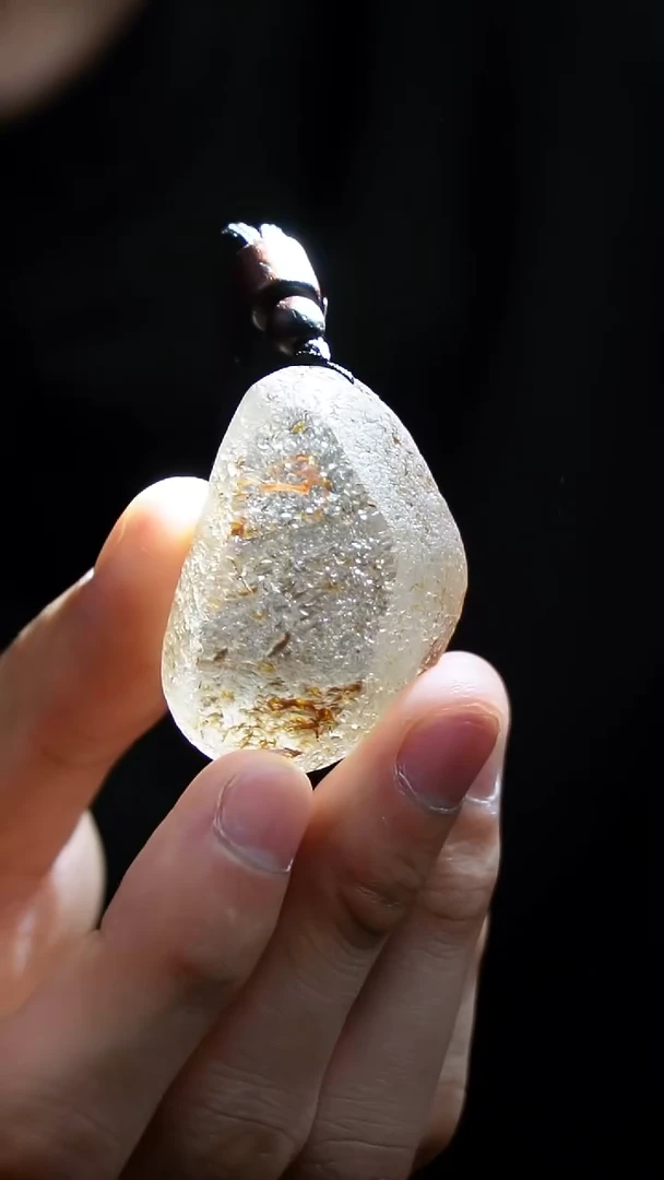 吊坠(赠链)未镶嵌水晶水晶