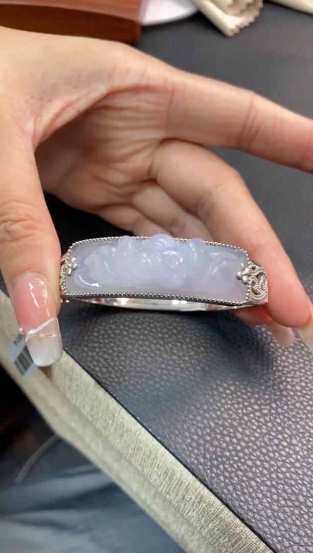 颈饰银S925镶嵌翡翠净货14014