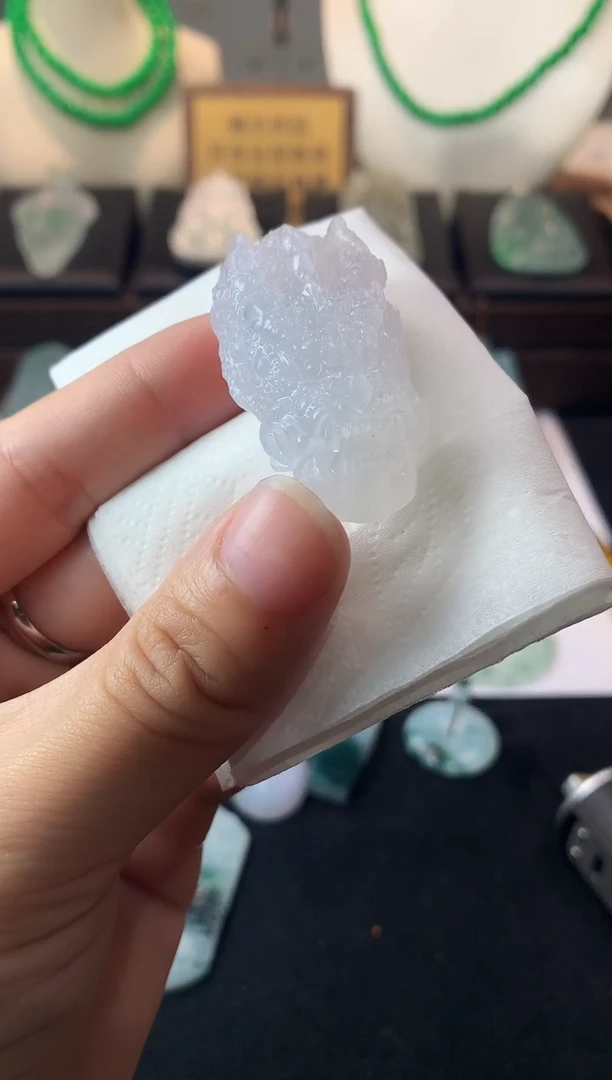 未镶嵌定制翡翠朱*生毛货不退不换