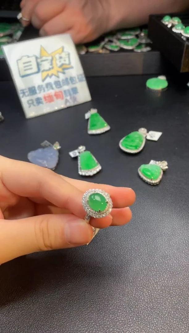 翡翠戒指银S925镶嵌翡翠1