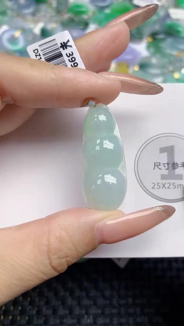 颈饰未镶嵌翡翠天然缅甸A货翡翠百元以上9元证书费自理