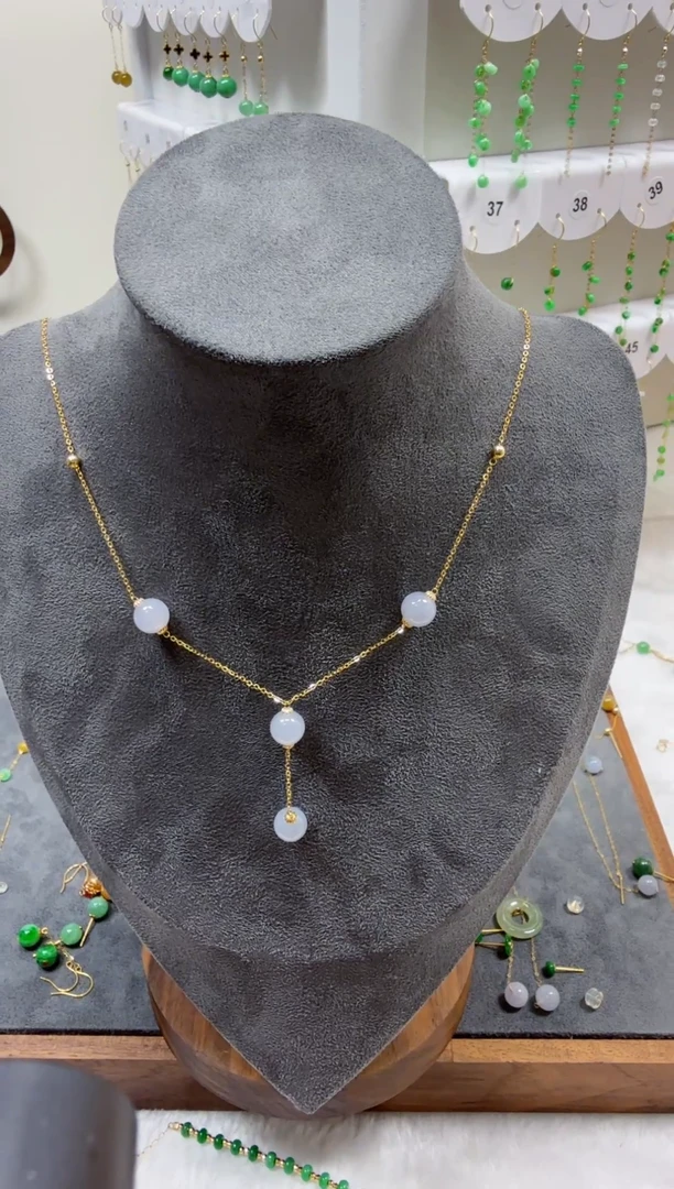 项链18K金镶嵌翡翠缅甸天然A货翡翠