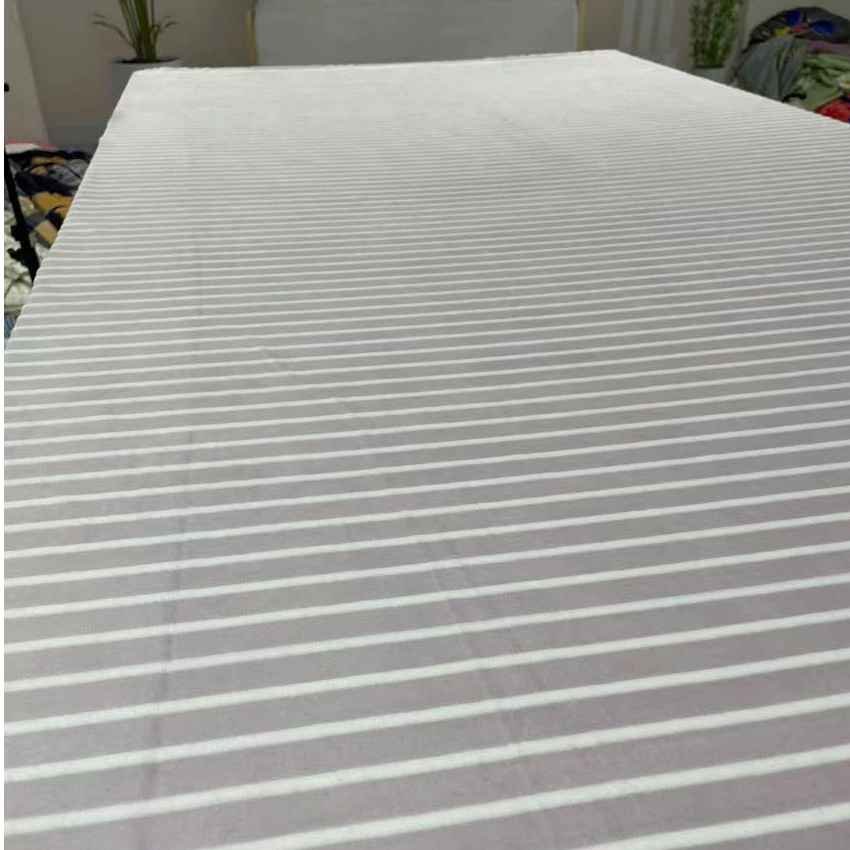 紫条压花 已包边 牛奶绒床单 不用备注