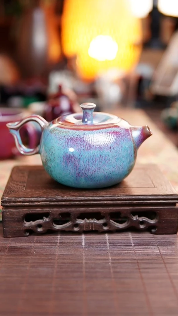 汝钧 小茶壶