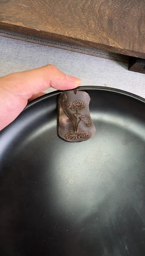 沉香沉香碎屑雕刻原材料8克多样性发货一份