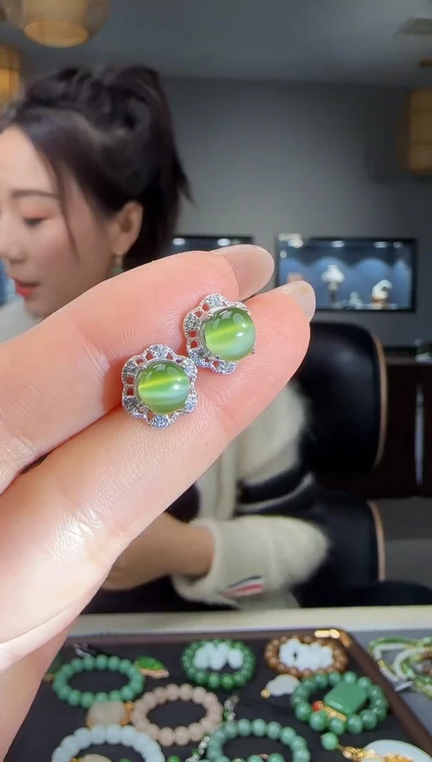 银S925镶嵌和田玉耳饰1