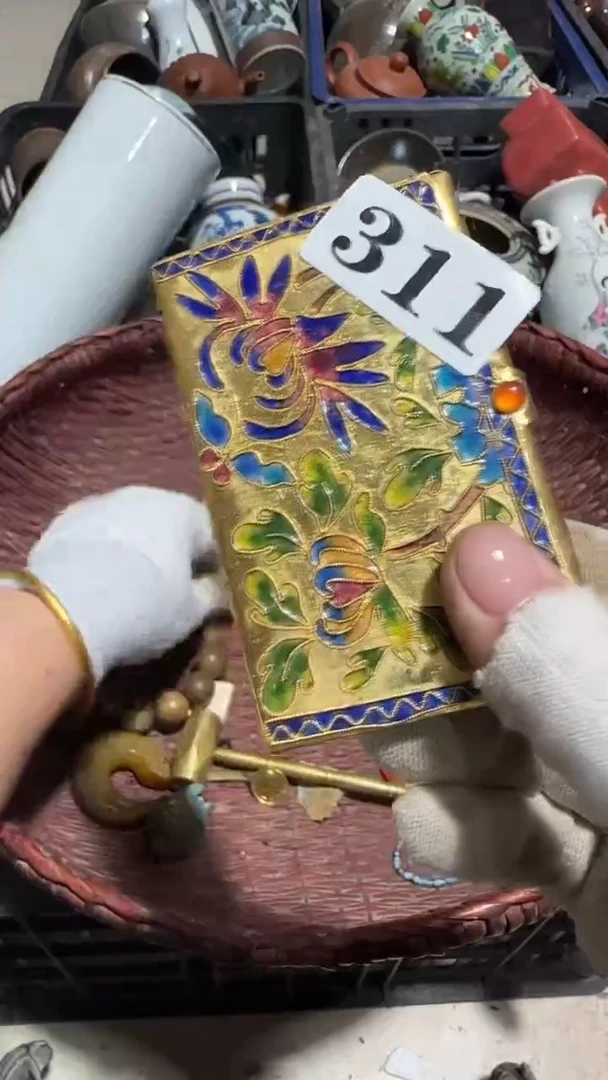 无非金属一****”京信工艺品311