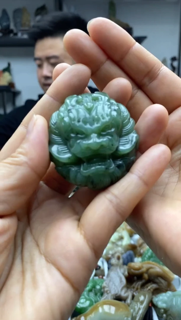 未镶嵌和田玉把件1