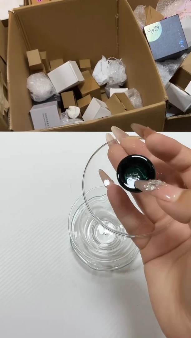 墨绿色马蹄盖碗585