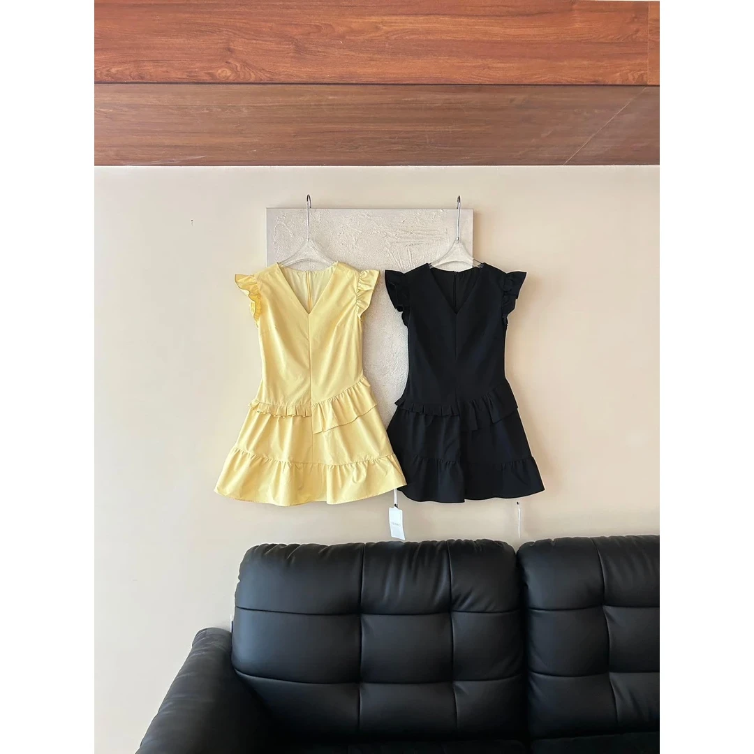 夏季新款连衣裙女设计高级气质法式感荷叶边百搭连衣裙女1377