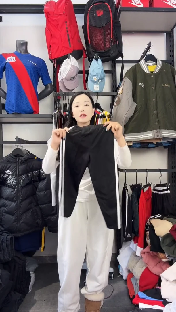 471闪购编码  阿迪运动卫衣裤以直播间过款为准 尺码.