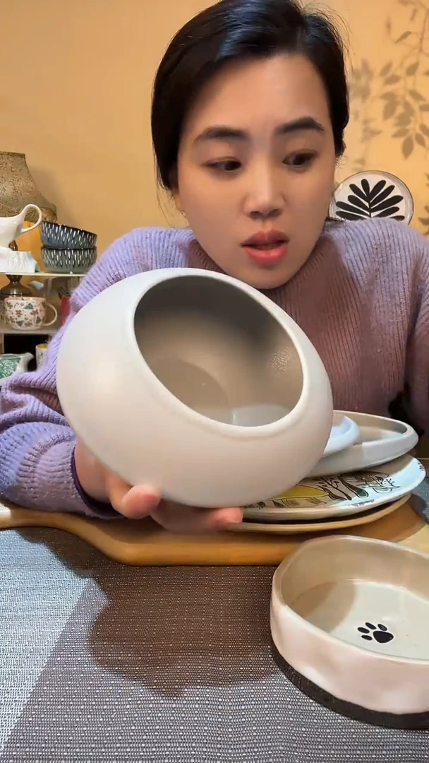 【闪购商品】瓷片微瑕针眼 7.5英寸异形碗 介意勿拍