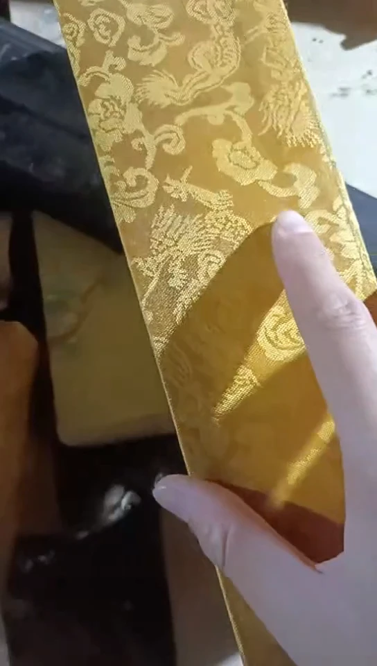 香榧木（1个唐金色小盒子）