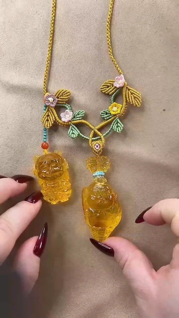 琥珀颈饰未镶嵌吊坠