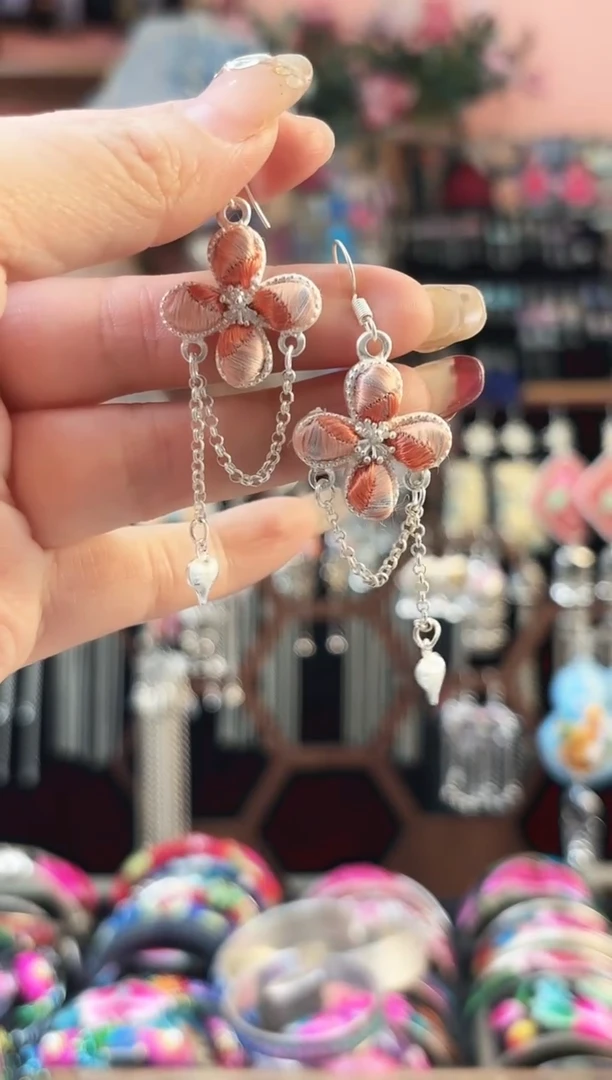 艺枝独绣手工饰品232