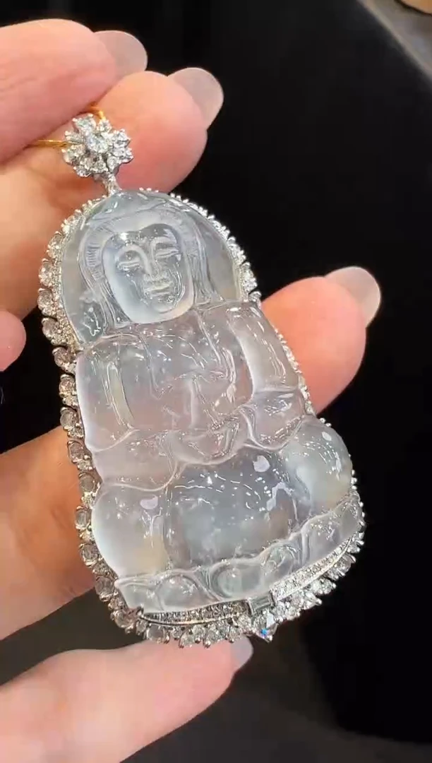 吊坠(不含链)18K金镶嵌翡翠小***菇吊坠