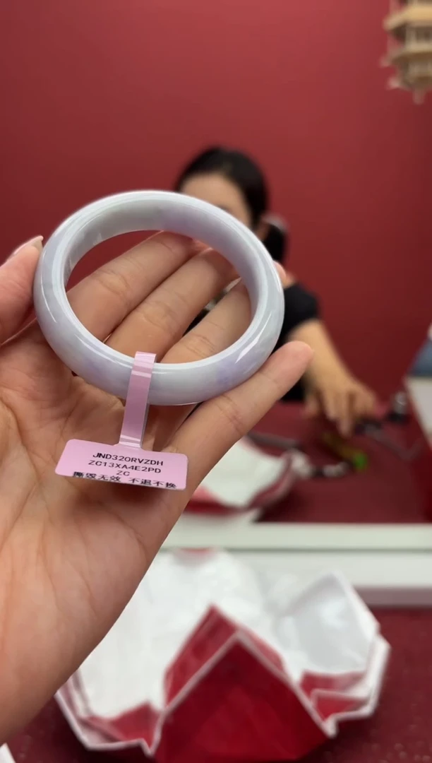 翡翠手镯未镶嵌26手镯