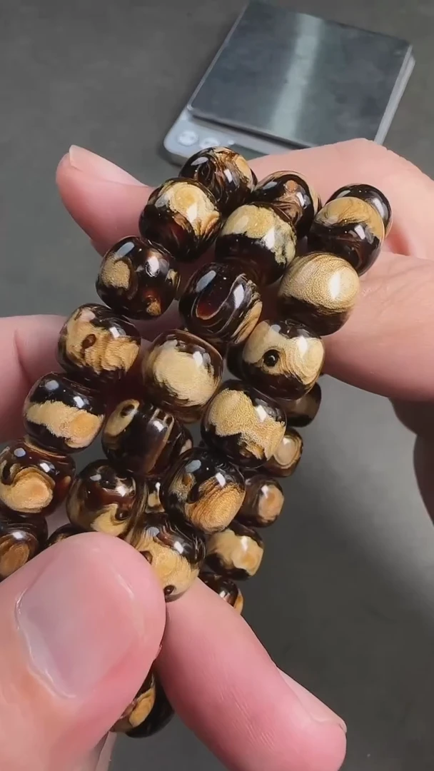 手串/手链小叶紫檀5598043-柳柳满纹10x11